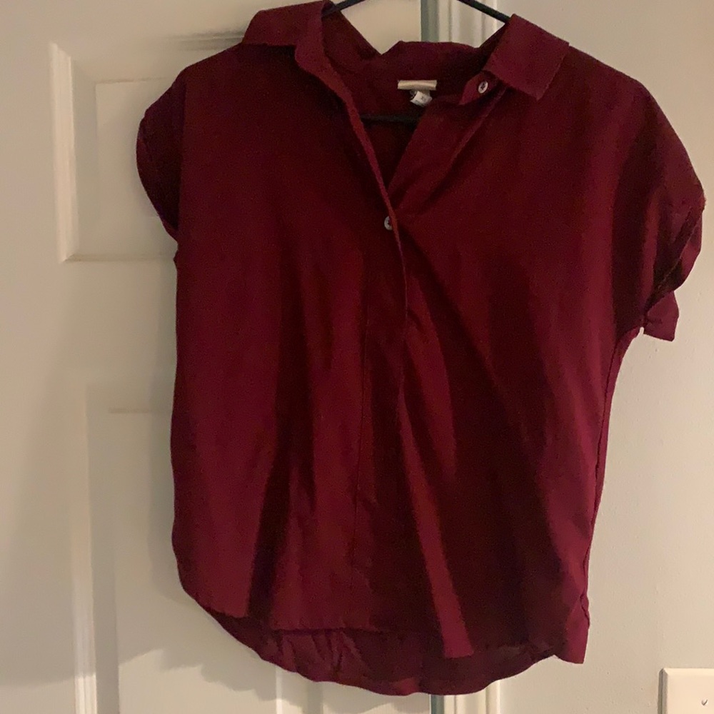 Collared tee shirt blouse